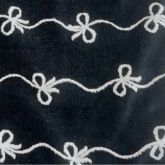 4pc Rachel Zoe Black White Trailing Ribbon Bows 2 Bath 2 Hand Towel Set NEW - Picture 2 of 8